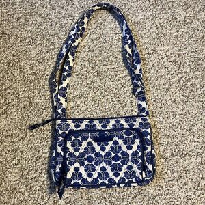 Vera Bradley Cobalt Tile Blue Lighten Crossbody Purse Bag Quilted French Flaw